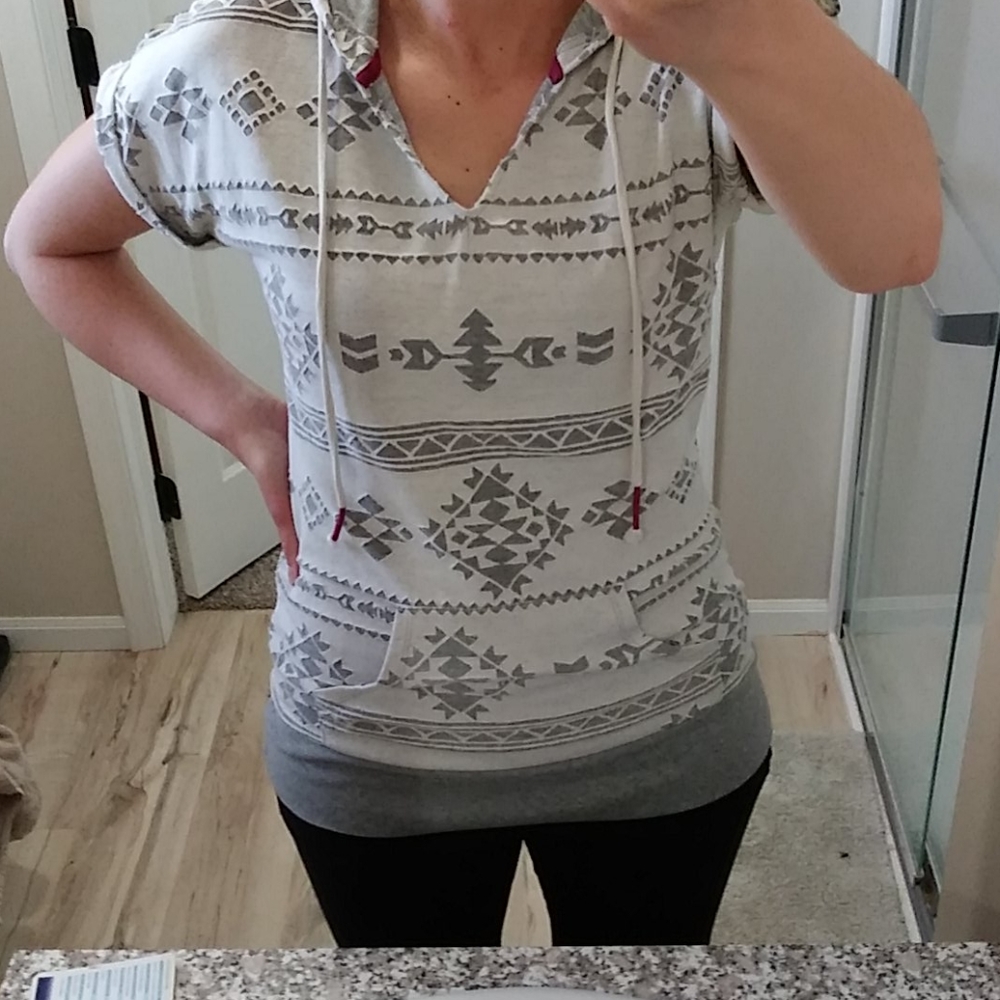 Tshirt - Picture 8 of 8